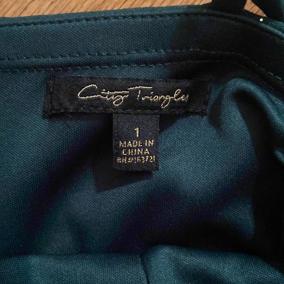 NWT City Triangles, Hunter, Green and gold sparkle dress, size one - Picture 7 of 12